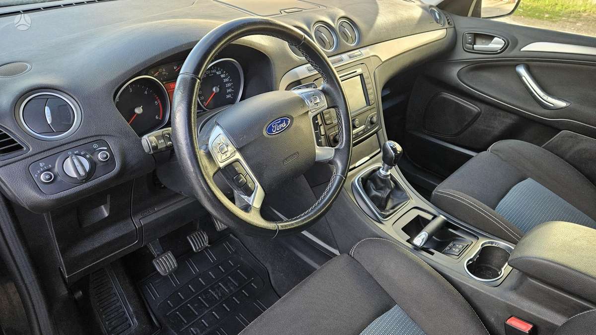 Ford S-MAX, 2.0 l., mpv / minivan
