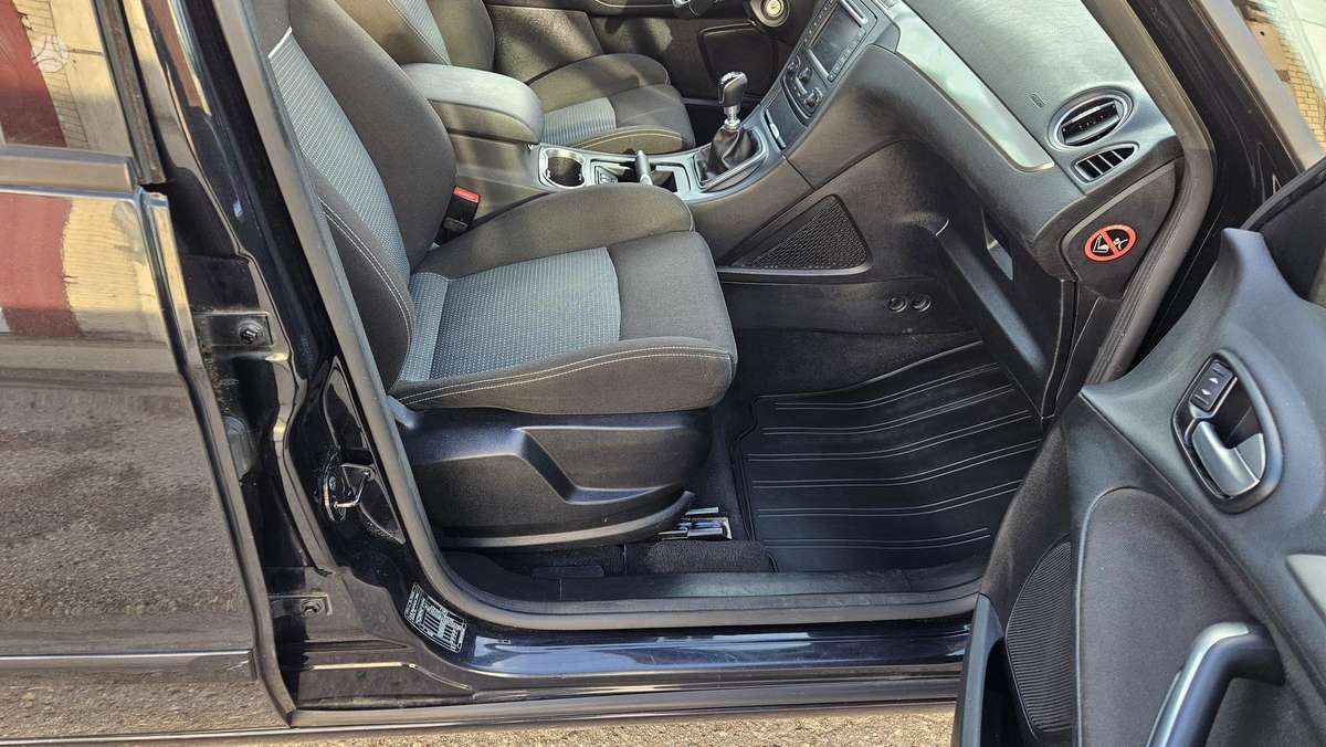 Ford S-MAX, 2.0 l., Минивэн