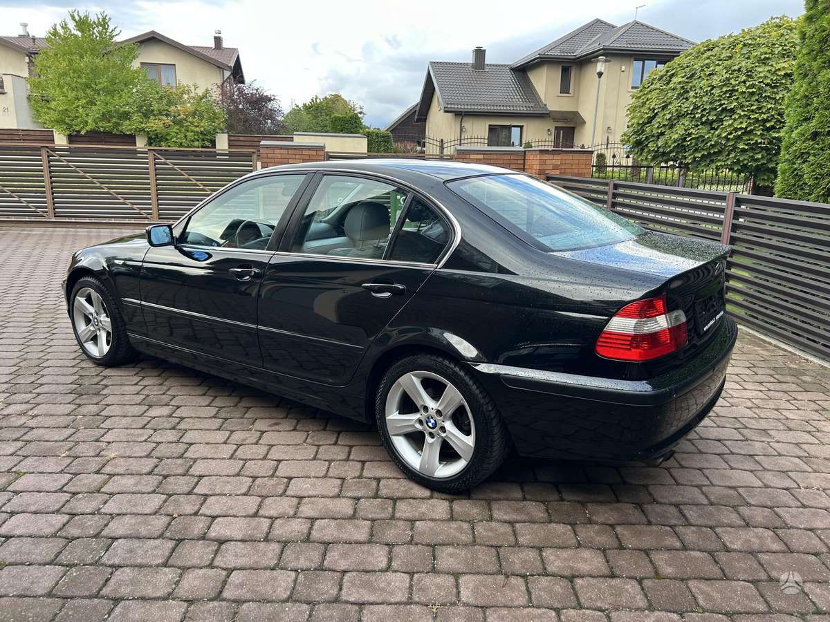 BMW 323, 2.2 l., Седан