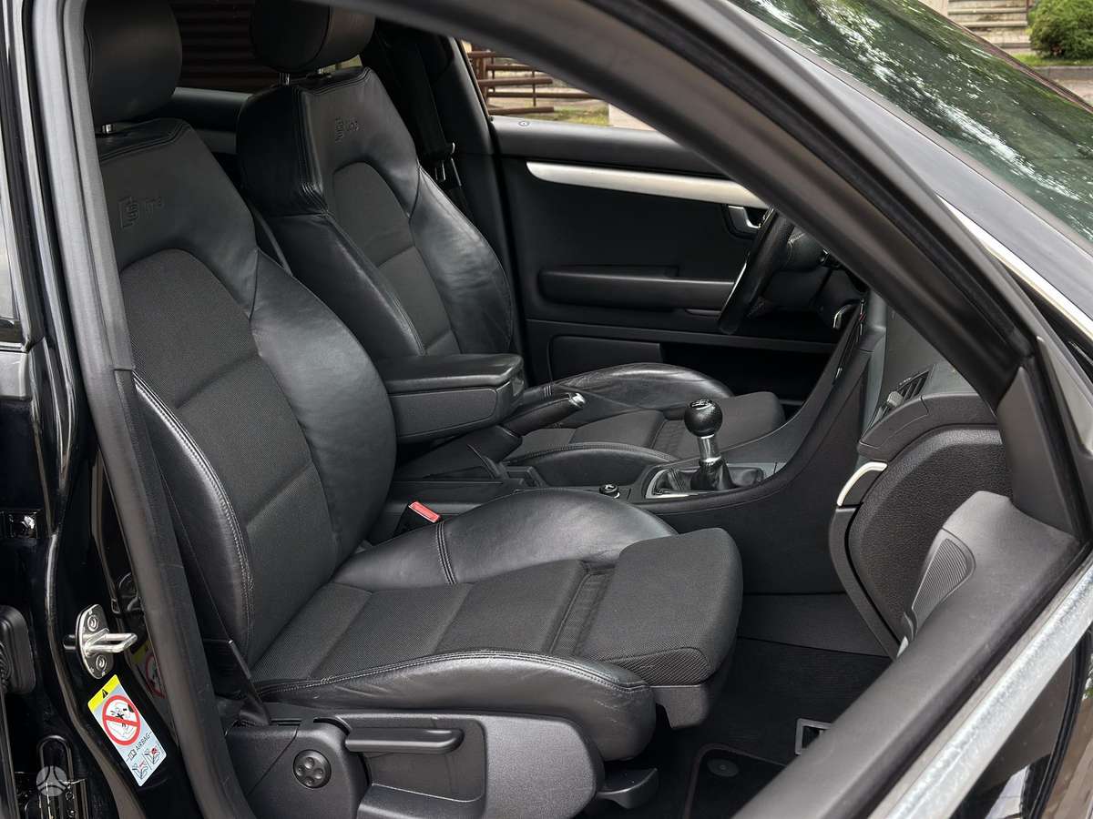 Audi A4, 2.0 l., universalas