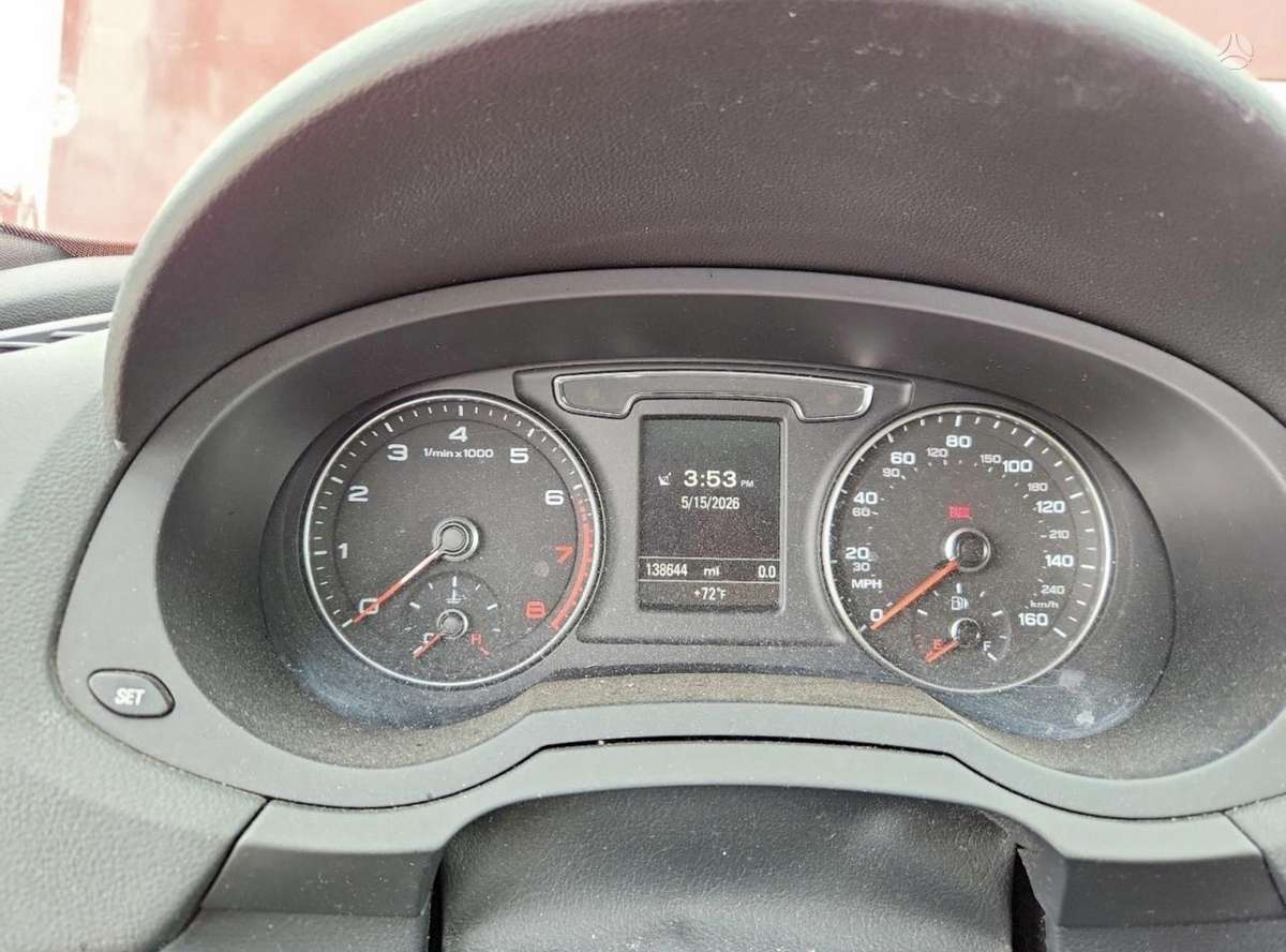 Audi Q3, 2.0 l., Внедорожник / Кроссовер