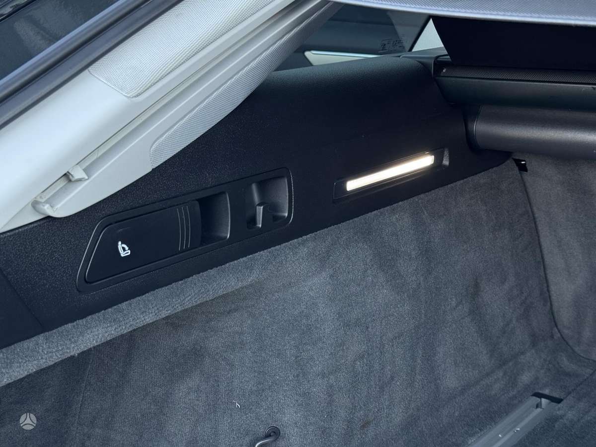 Audi A6, 2.0 l., universalas
