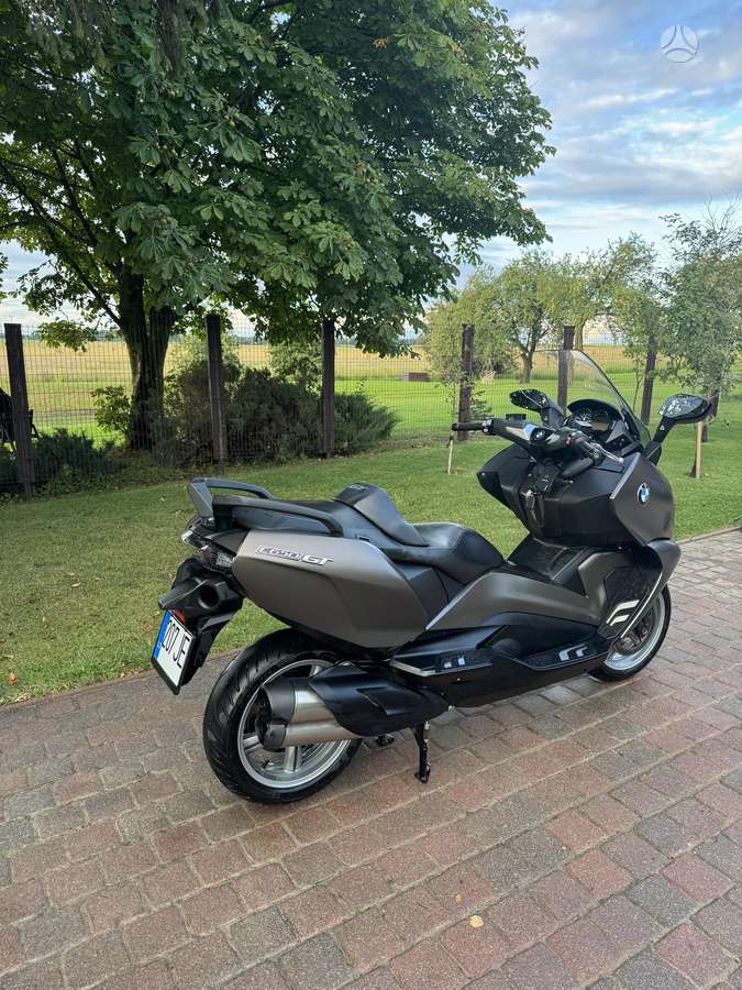BMW C 650 GT 650cc, scooters / mopeds