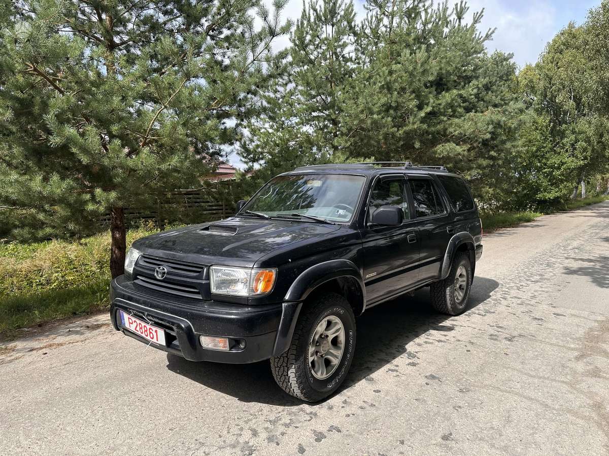 Toyota 4Runner, 3.4 l., off-road / crossover
