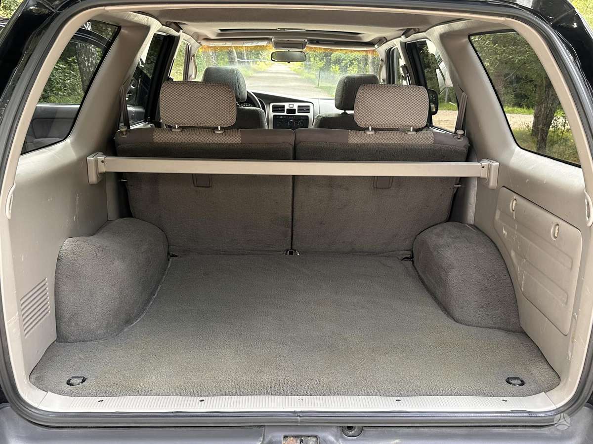 Toyota 4Runner, 3.4 l., off-road / crossover