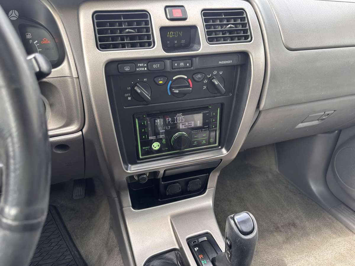 Toyota 4Runner - 9