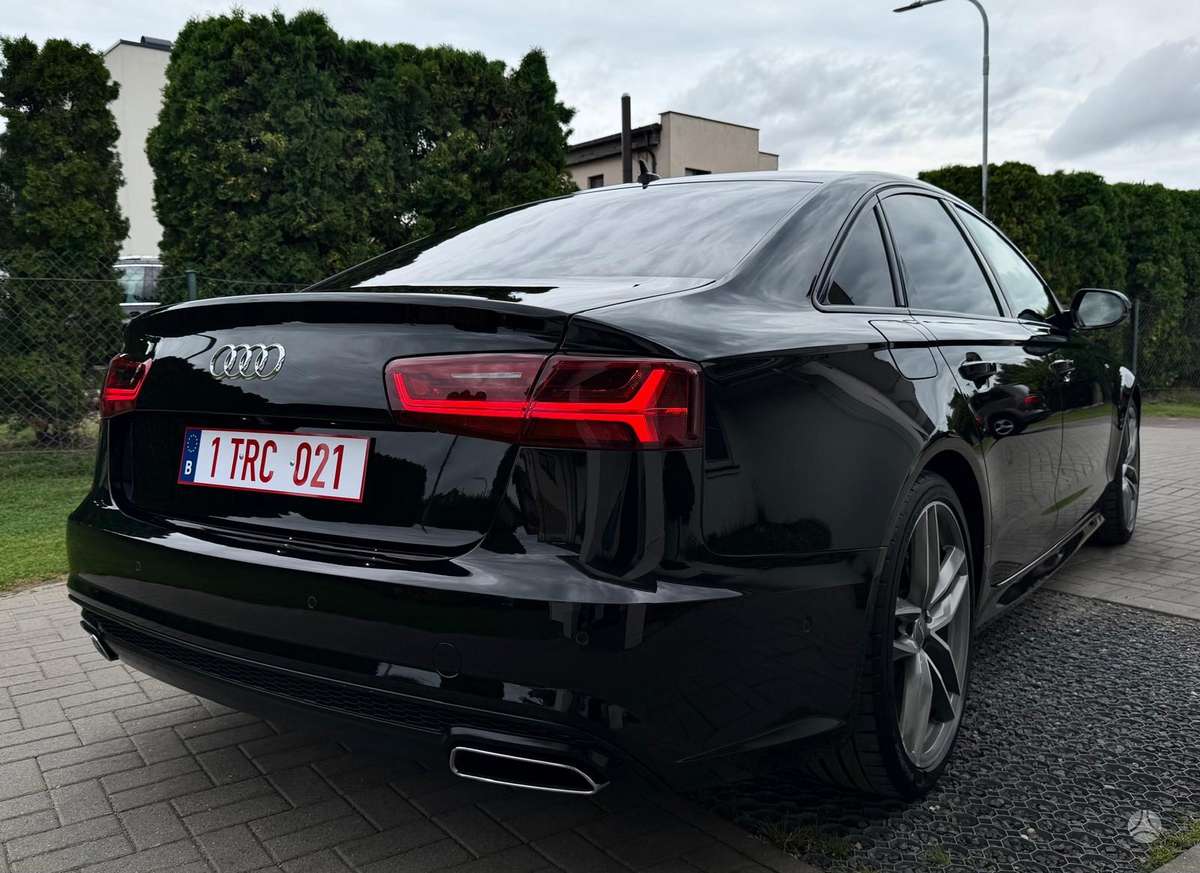 Audi A6, 2.0 l., Седан