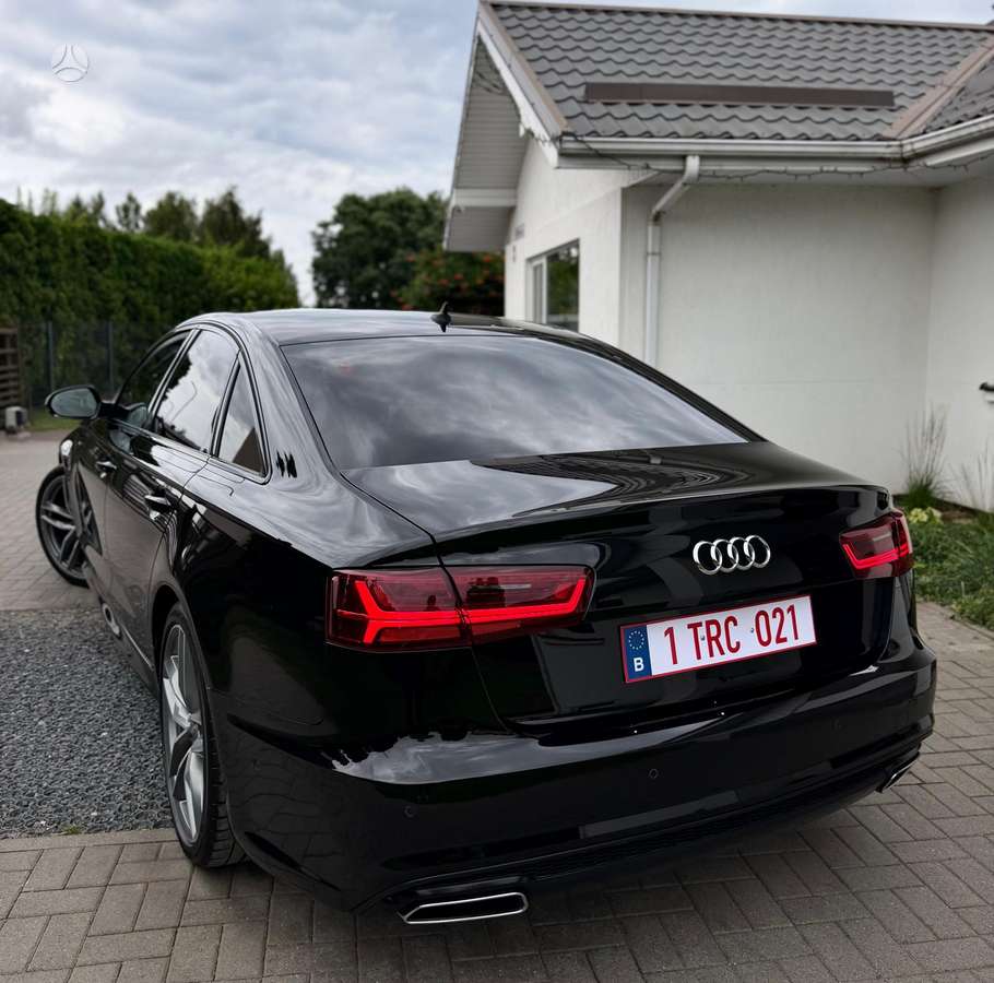 Audi A6, 2.0 l., Седан