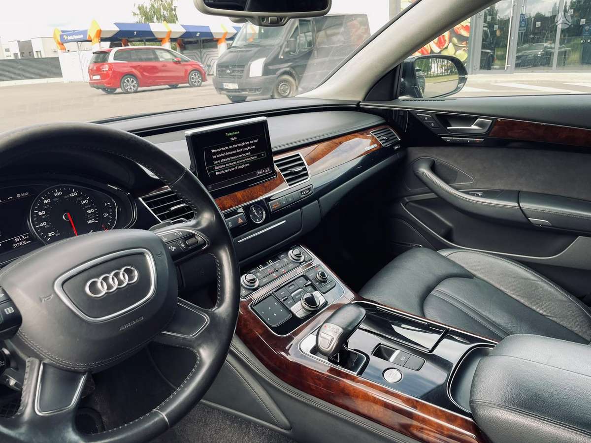 Audi A8 L, 4.2 l., Седан
