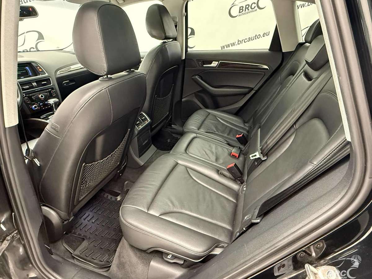 Audi Q5, 2.0 l., Внедорожник / Кроссовер