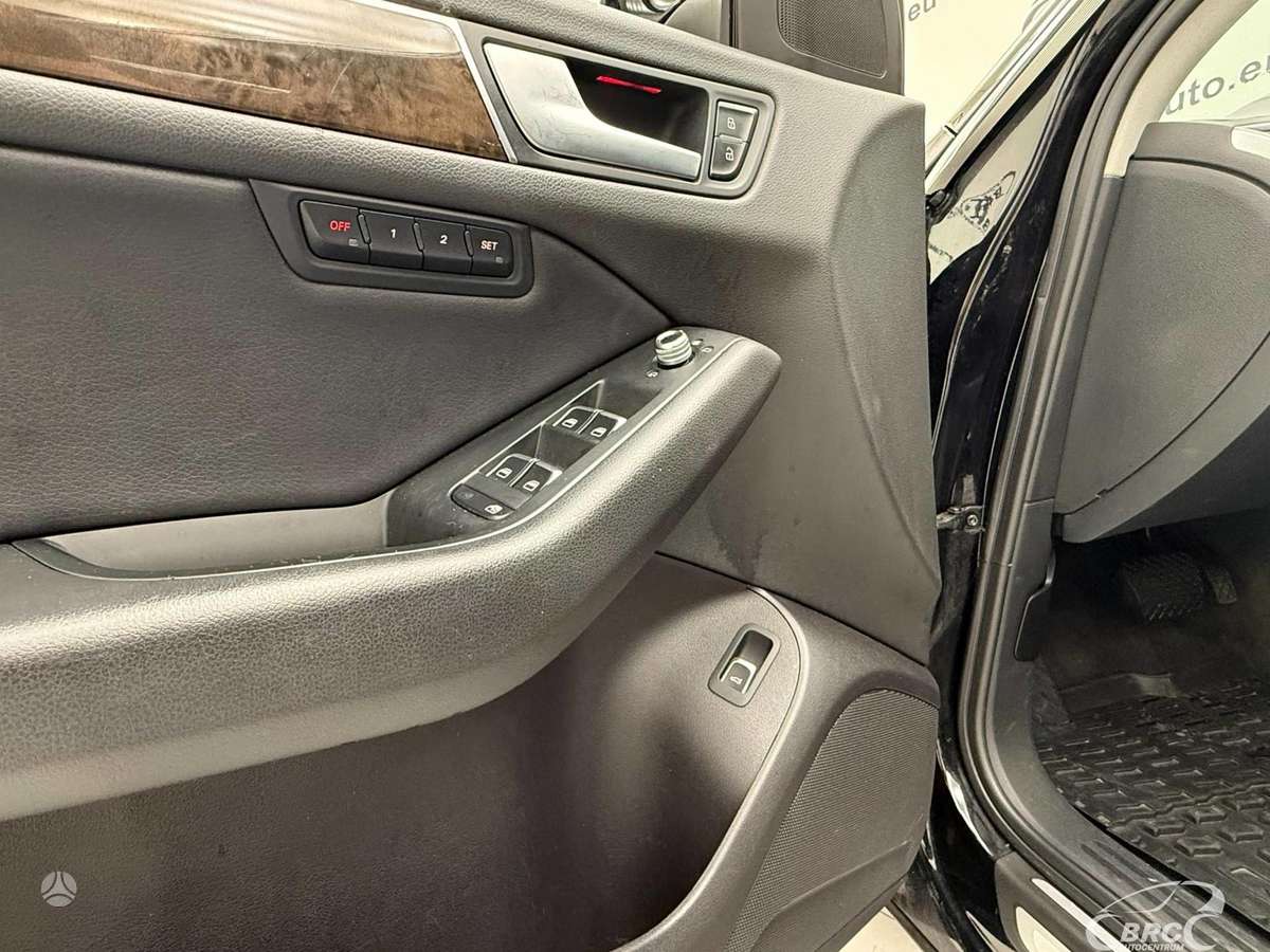 Audi Q5, 2.0 l., Внедорожник / Кроссовер