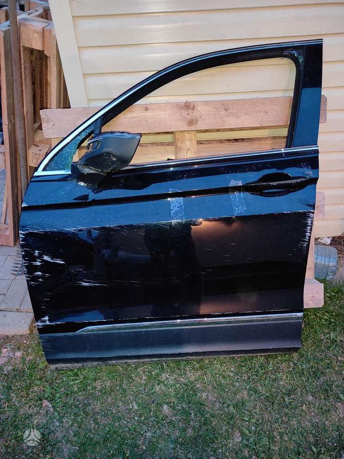 Volkswagen Tiguan Allspace stogas