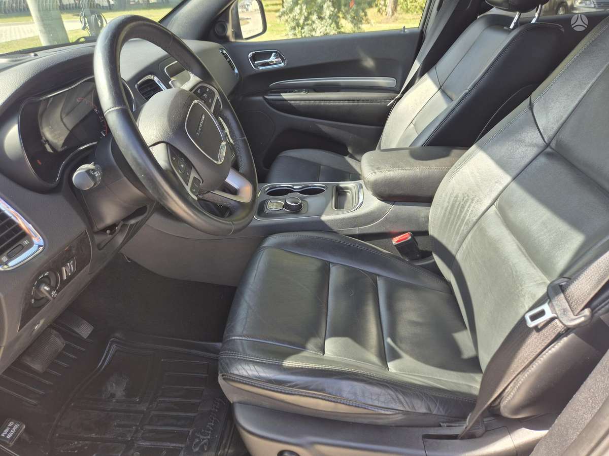 Dodge Durango, 3.6 l., off-road / crossover