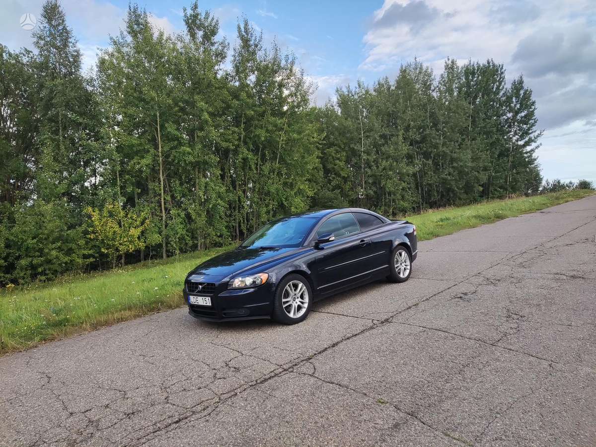 Volvo C70, 2.4 l., convertible