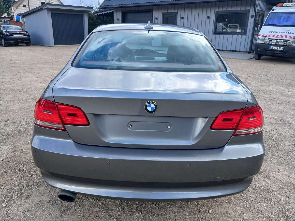 BMW 320, 2.0 l., coupe