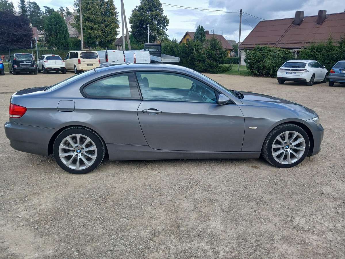 BMW 320, 2.0 l., coupe