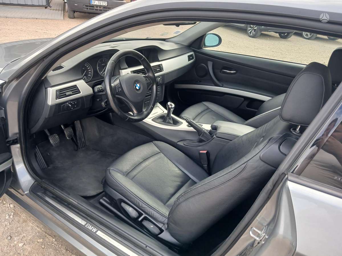 BMW 320, 2.0 l., coupe
