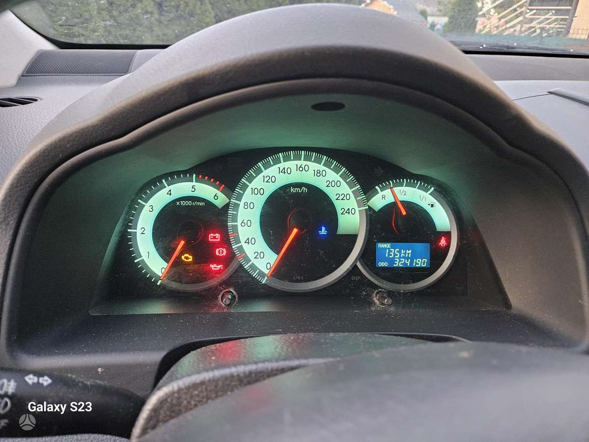 Toyota Corolla Verso - 1