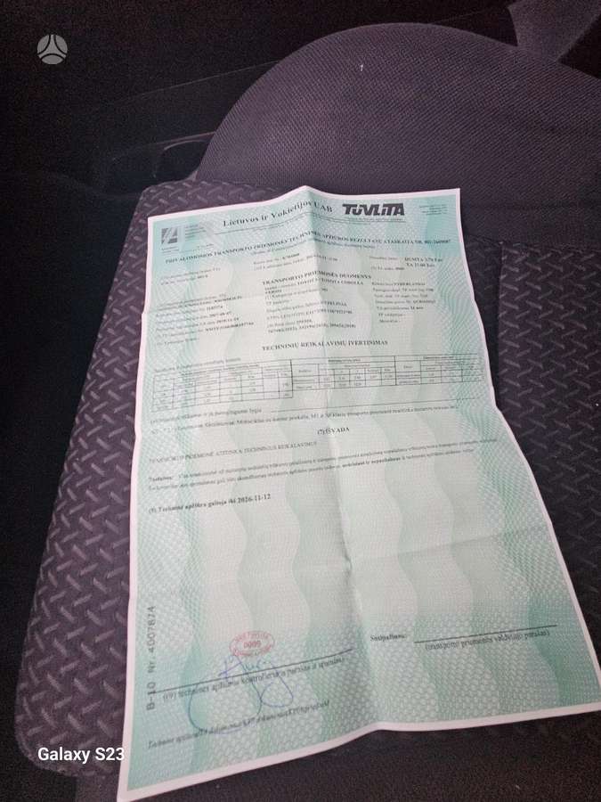 Toyota Corolla Verso - 3