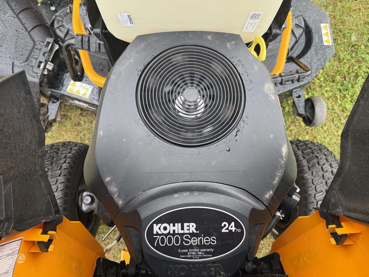 CUB CADET XT2, садовые тракторы