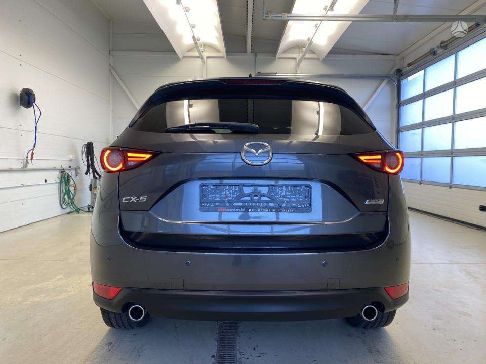 Mazda CX-5, 2.2 l., off-road / crossover