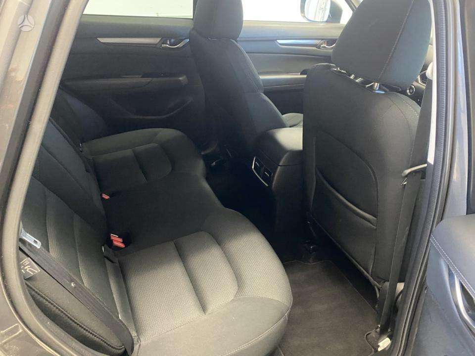Mazda CX-5, 2.2 l., off-road / crossover