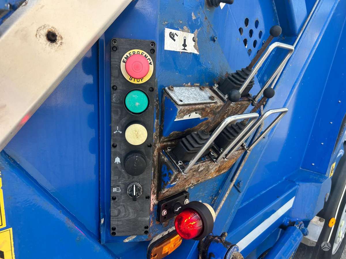 Volvo FE320, šiukšliavežiai