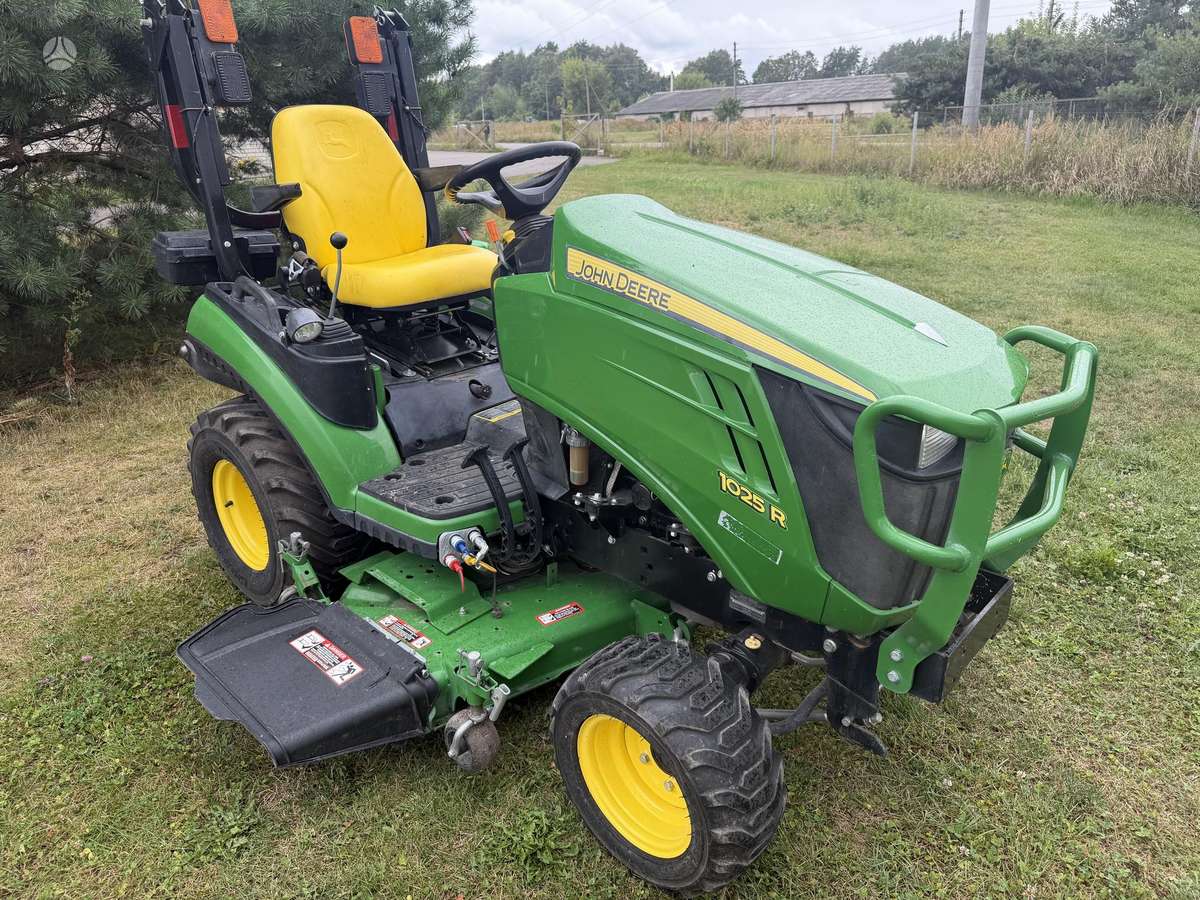 John Deere 1026r, sodo traktoriai