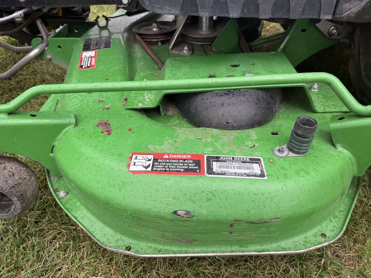 John Deere 1026r, садовые тракторы