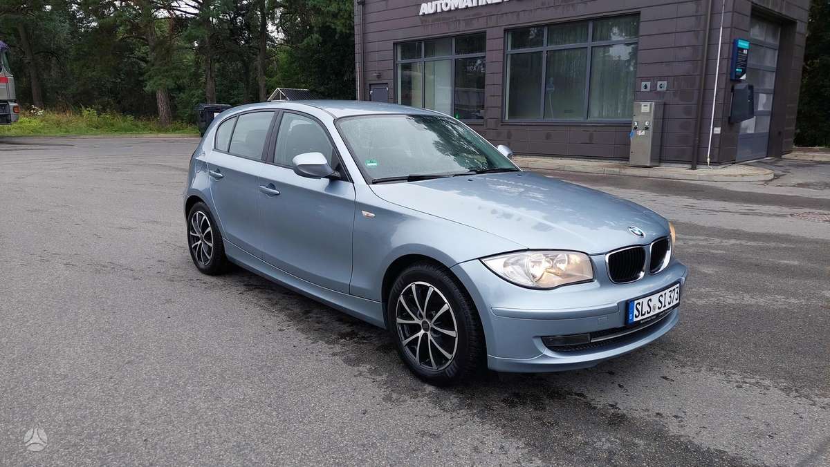 BMW 118, 2.0 l., Хэтчбек