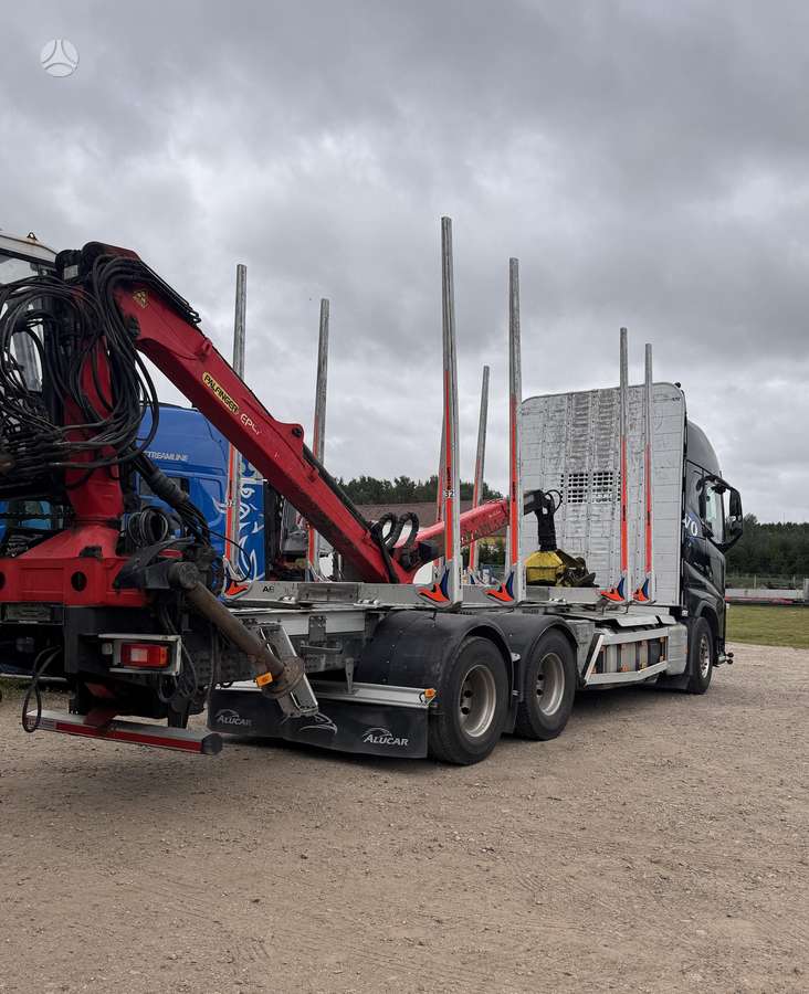 Volvo FH750, лесовозы