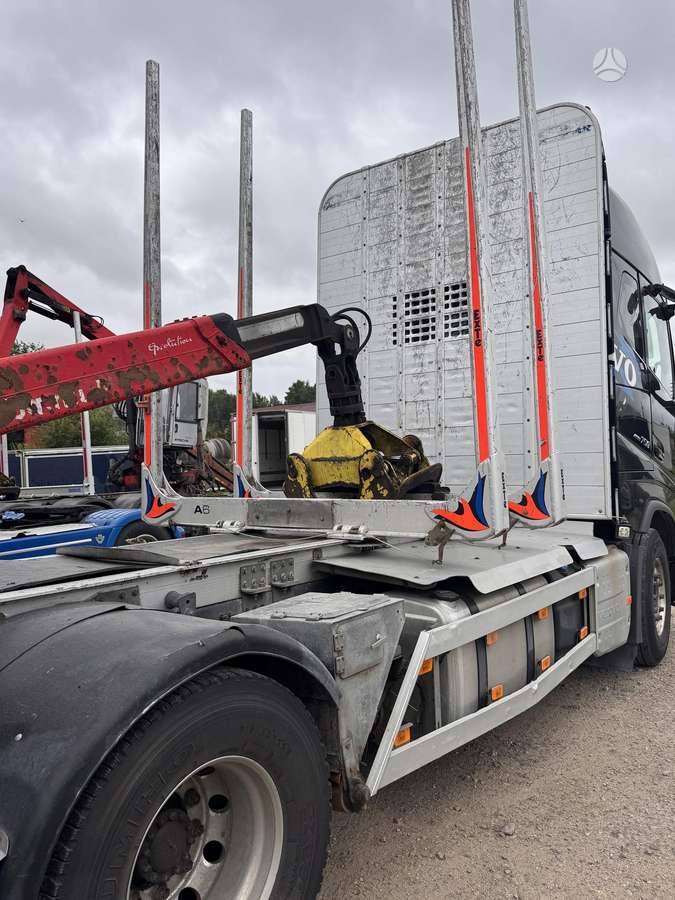 Volvo FH750, timber trucks