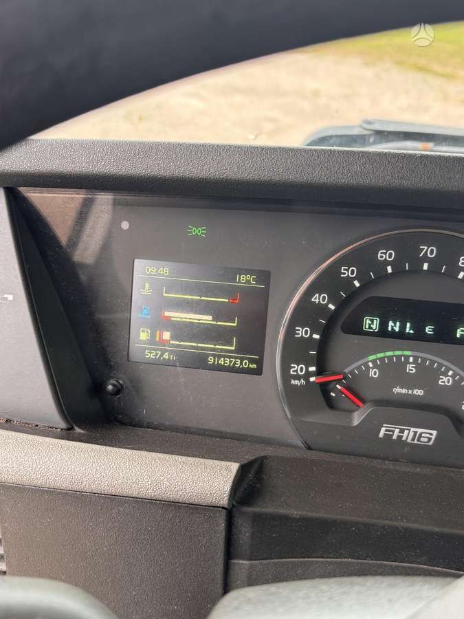 Volvo FH750, лесовозы