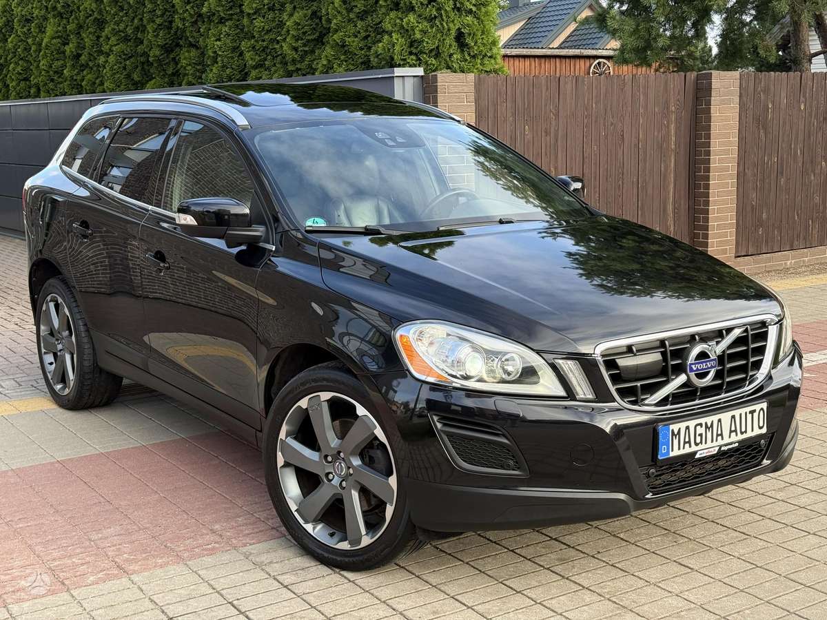 Volvo XC60, 2.4 l., Внедорожник / Кроссовер