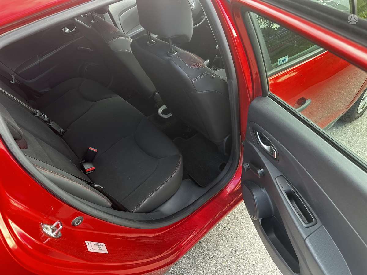 Renault Clio, 1.5 l., hatchback
