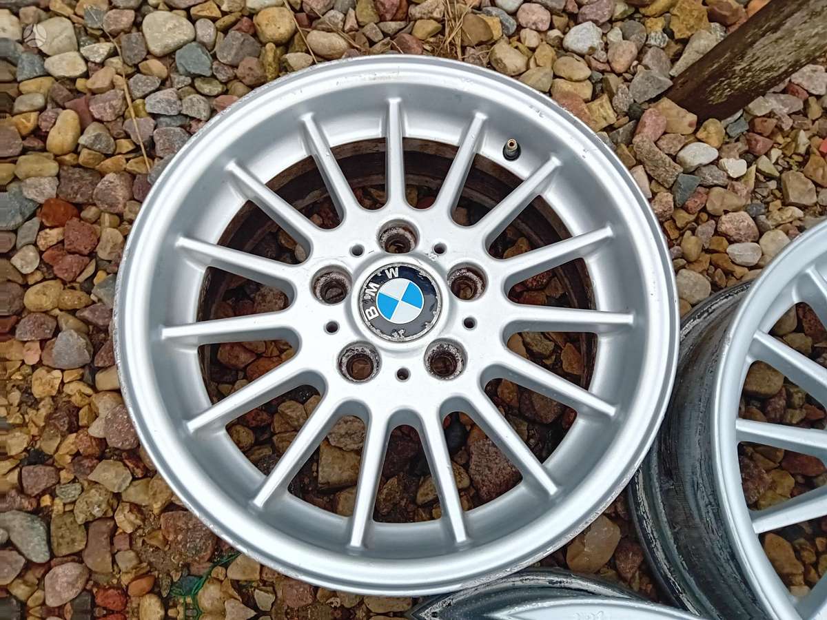 BMW, lengvojo lydinio, R16