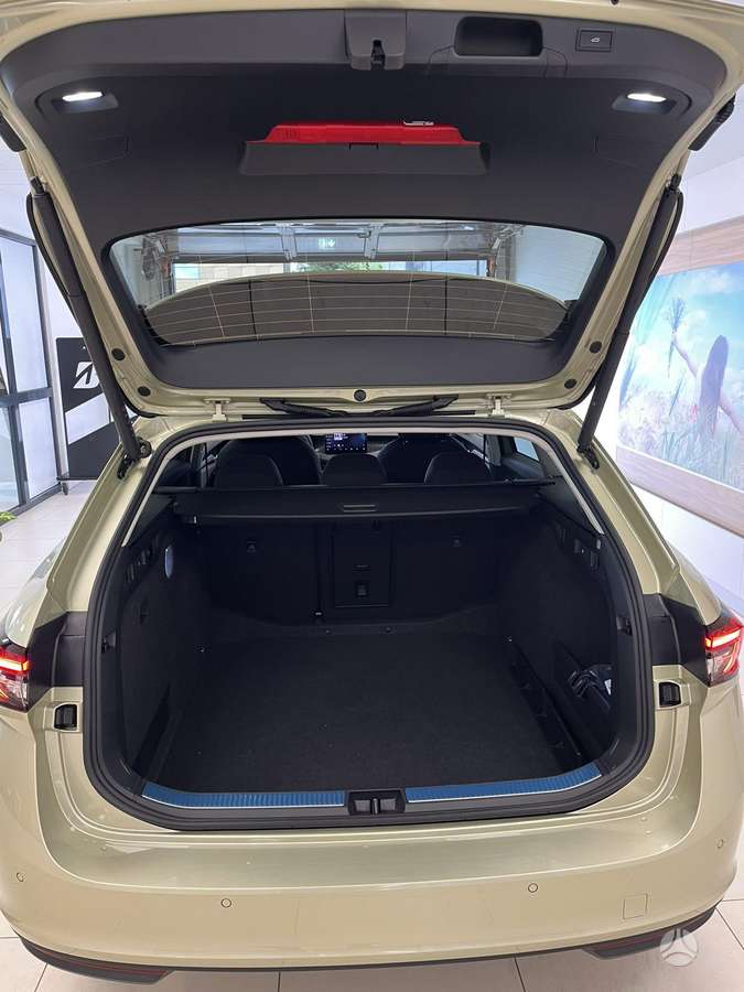 Skoda Superb, 1.5 l., Универсал