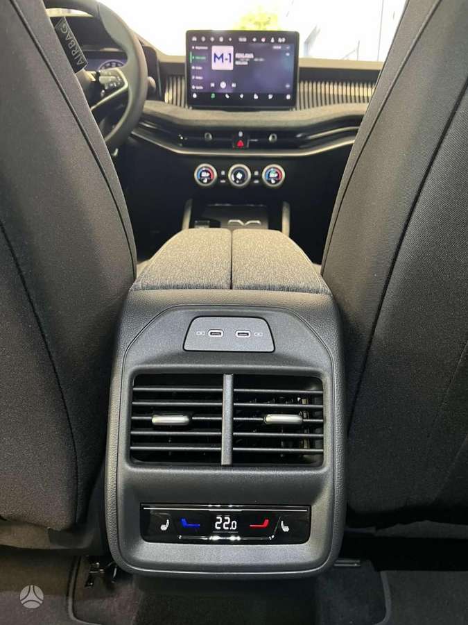 Skoda Superb, 1.5 l., Универсал