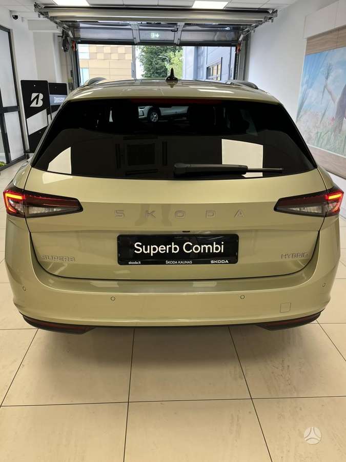 Skoda Superb, 1.5 l., Универсал