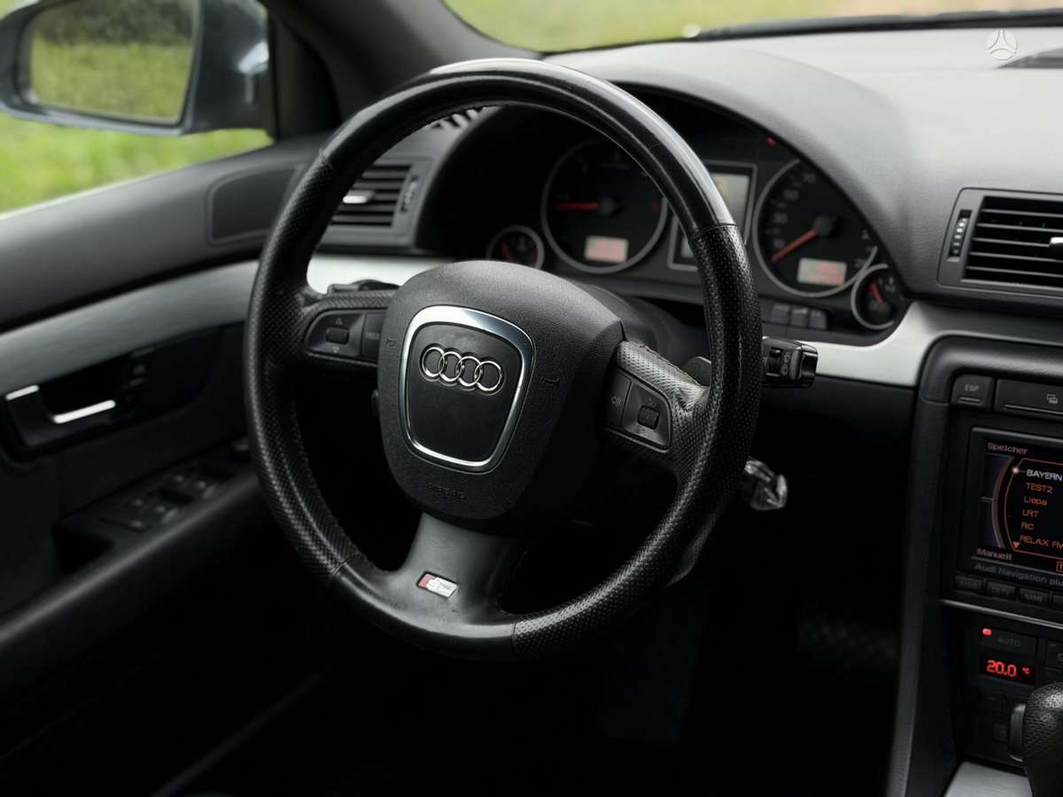 Audi A4, 3.0 l., universalas