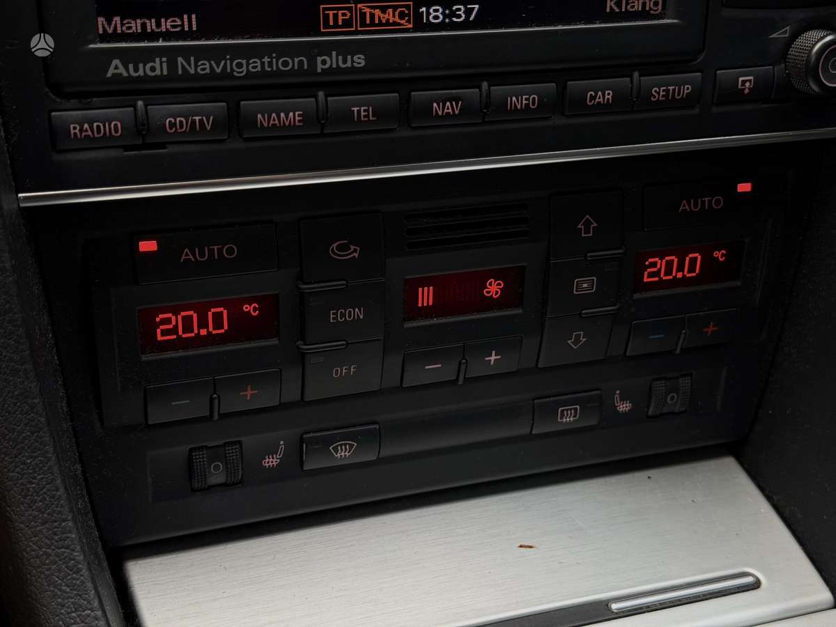 Audi A4, 3.0 l., universalas