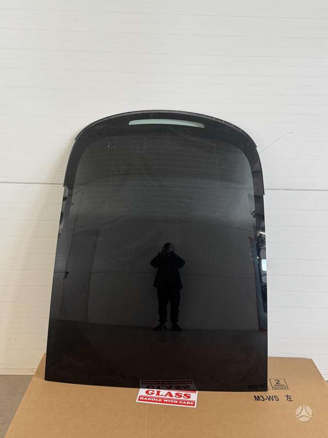 Tesla Model 3 body parts