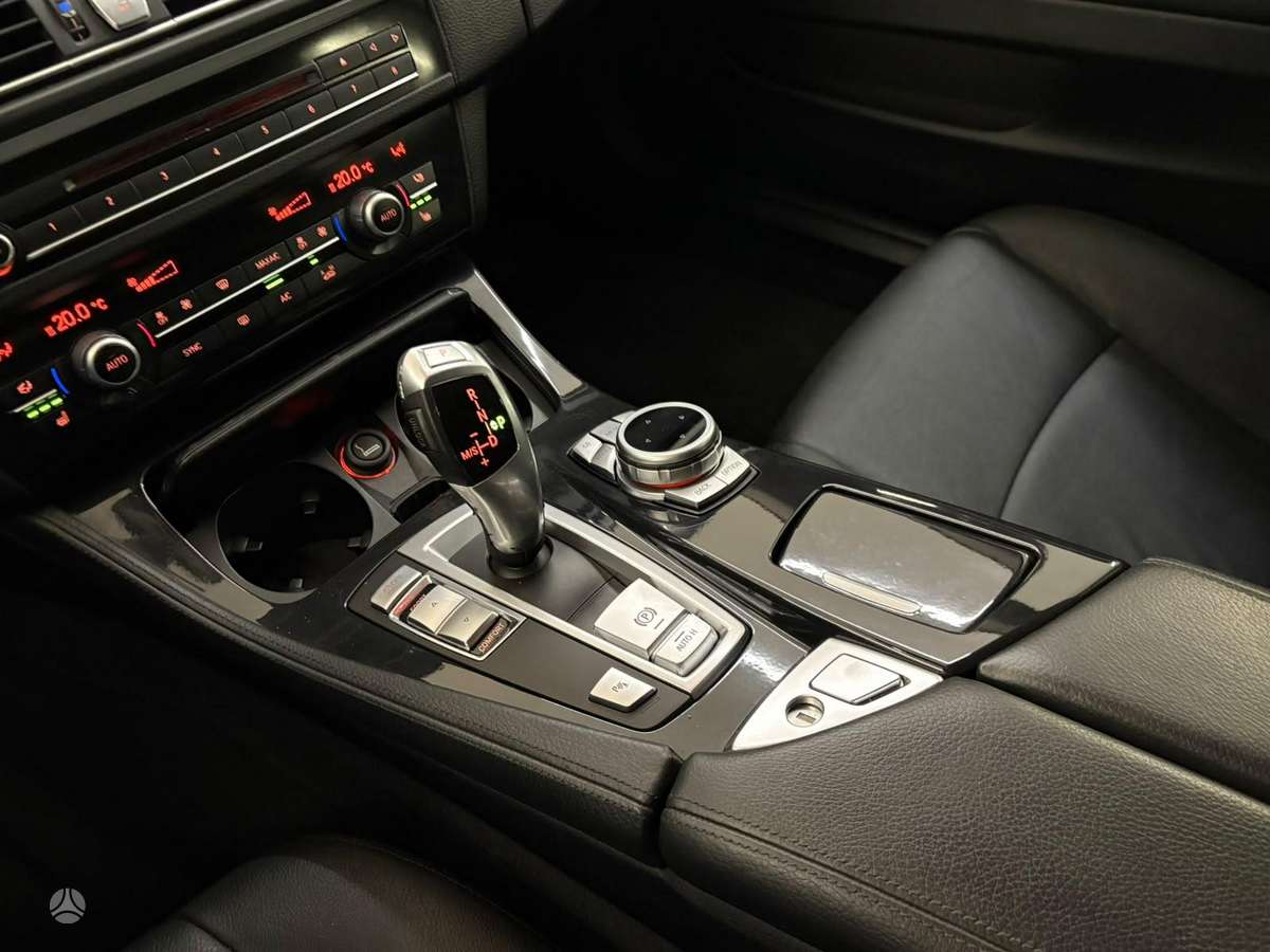 BMW 525, 2.0 l., Универсал