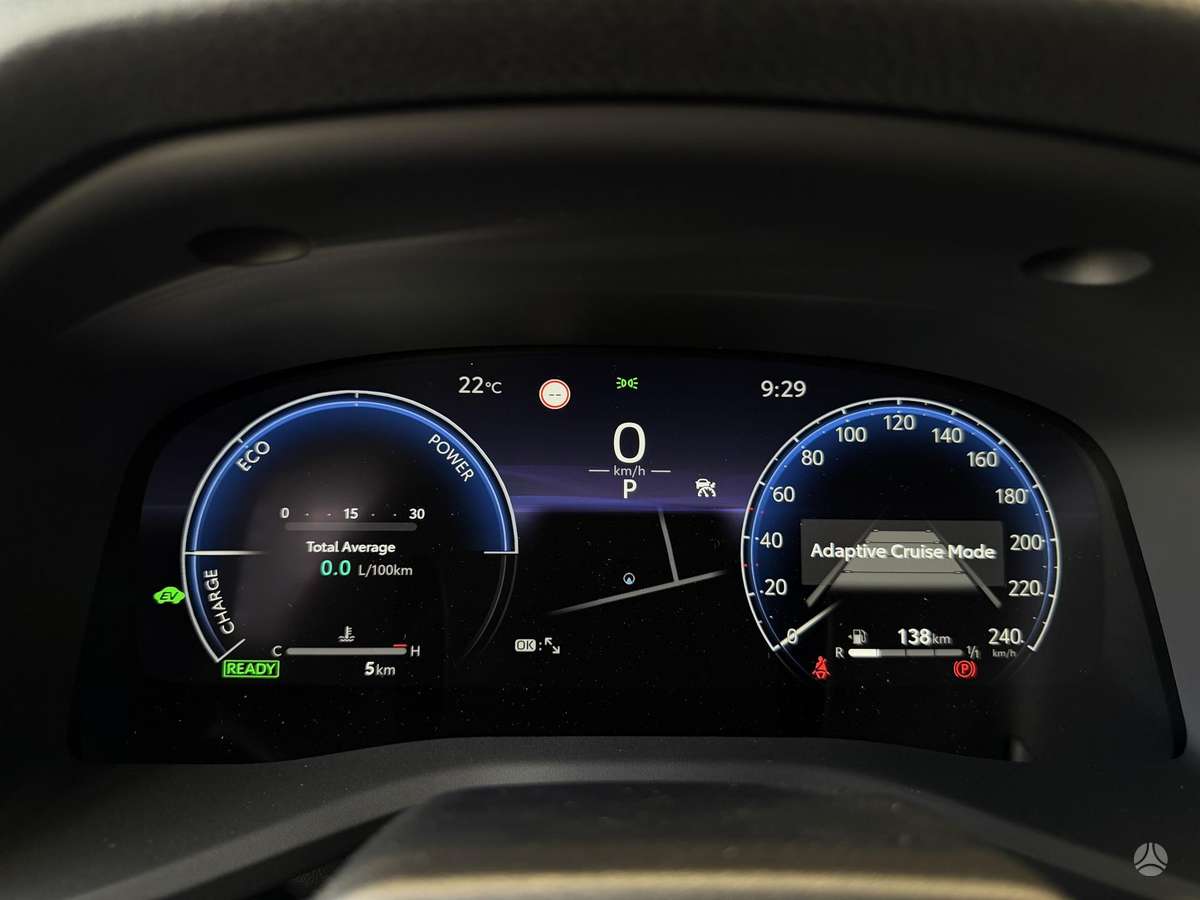 Toyota Camry - 11