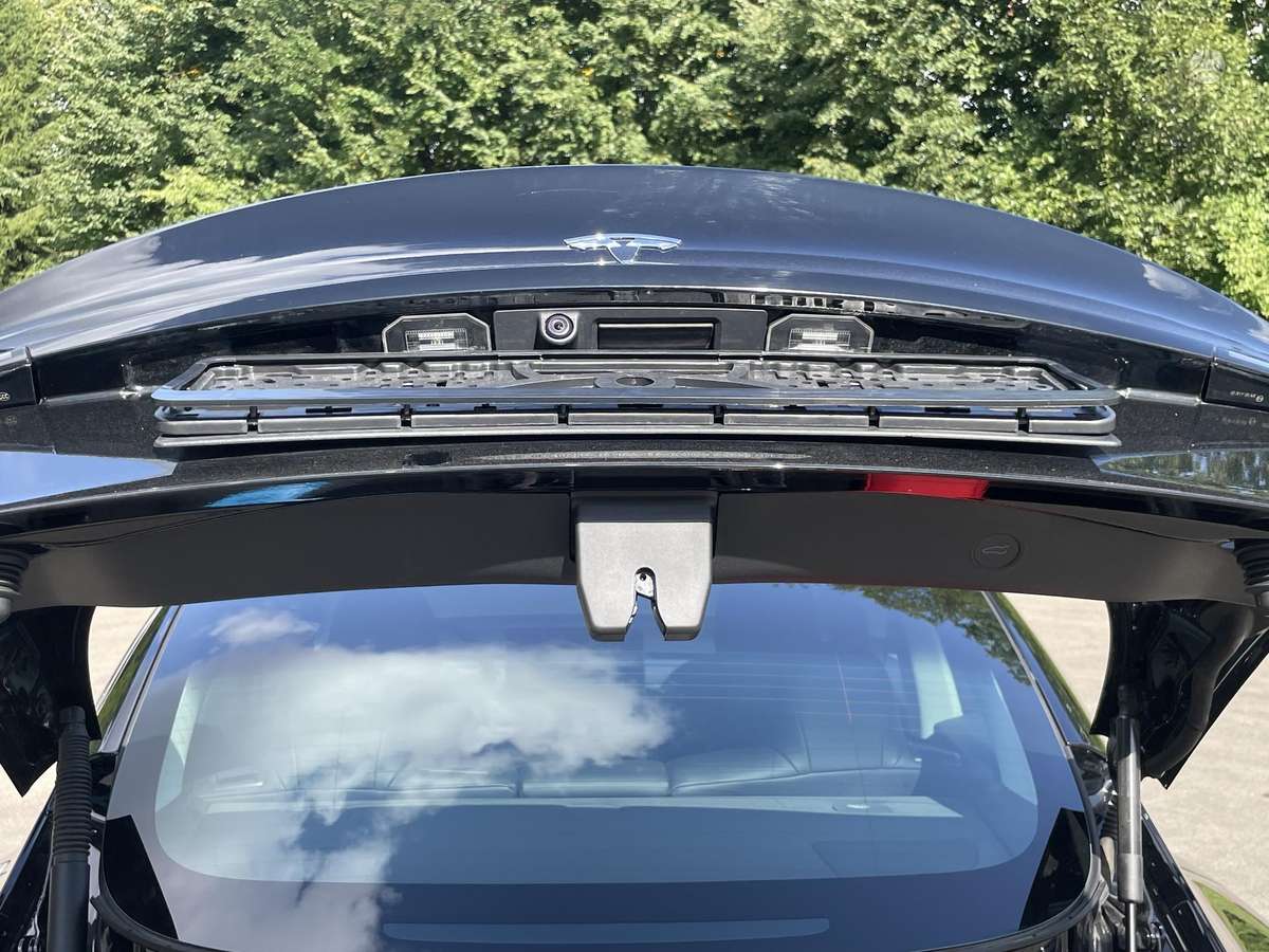 Tesla Model 3, 54 kWh, hatchback