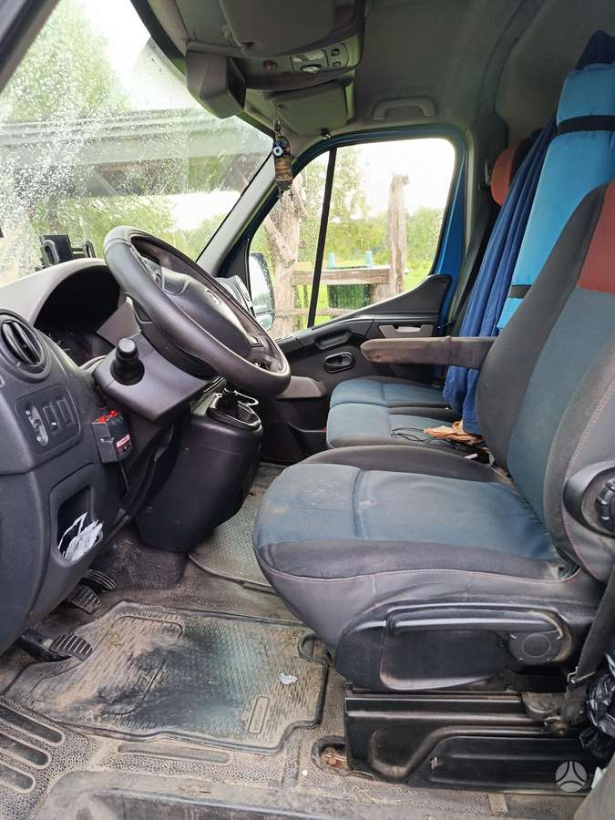 Renault Master, 2.3 l., Грузовые микроавтобусы