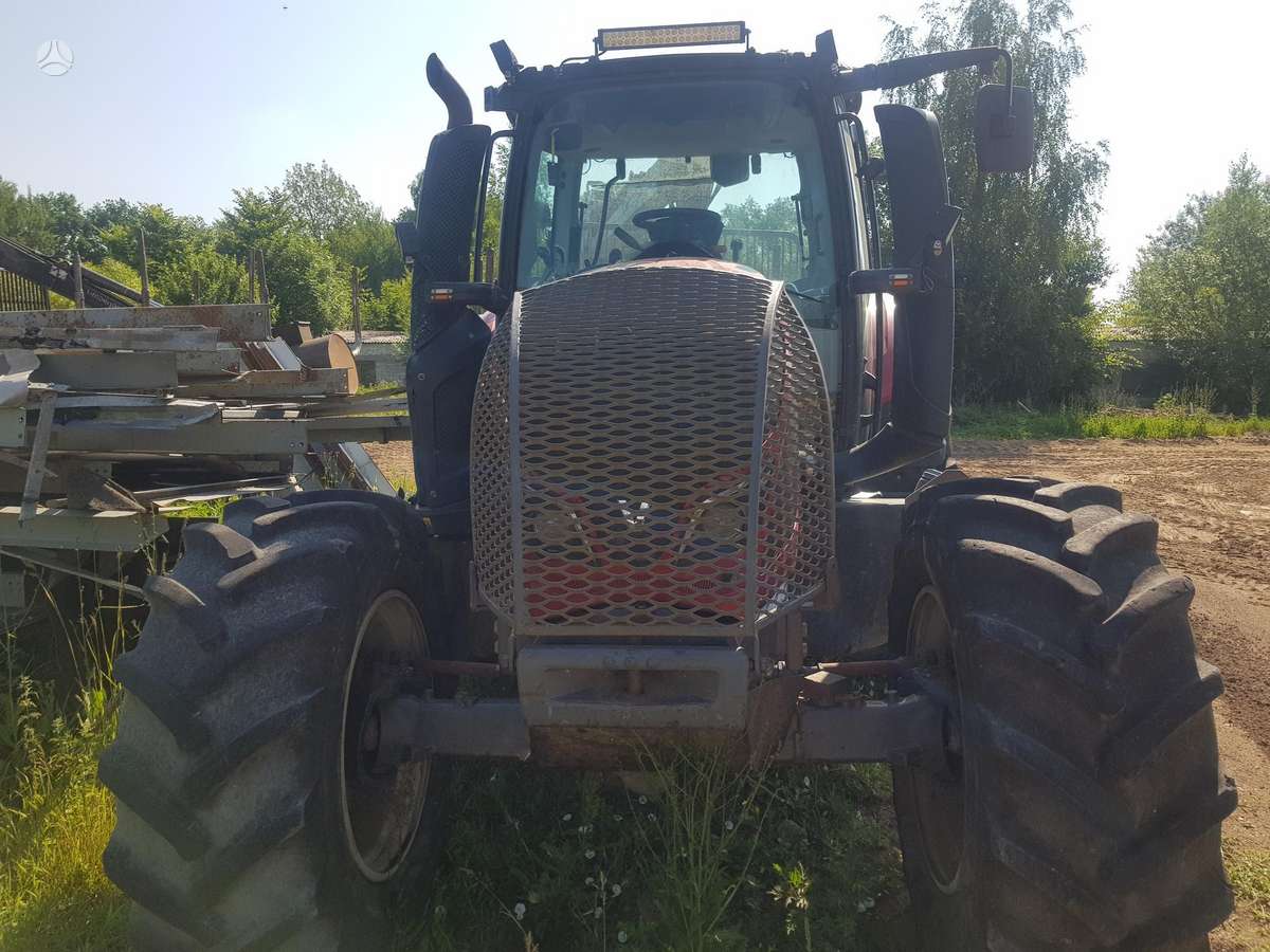 Valtra N134, forest tractors