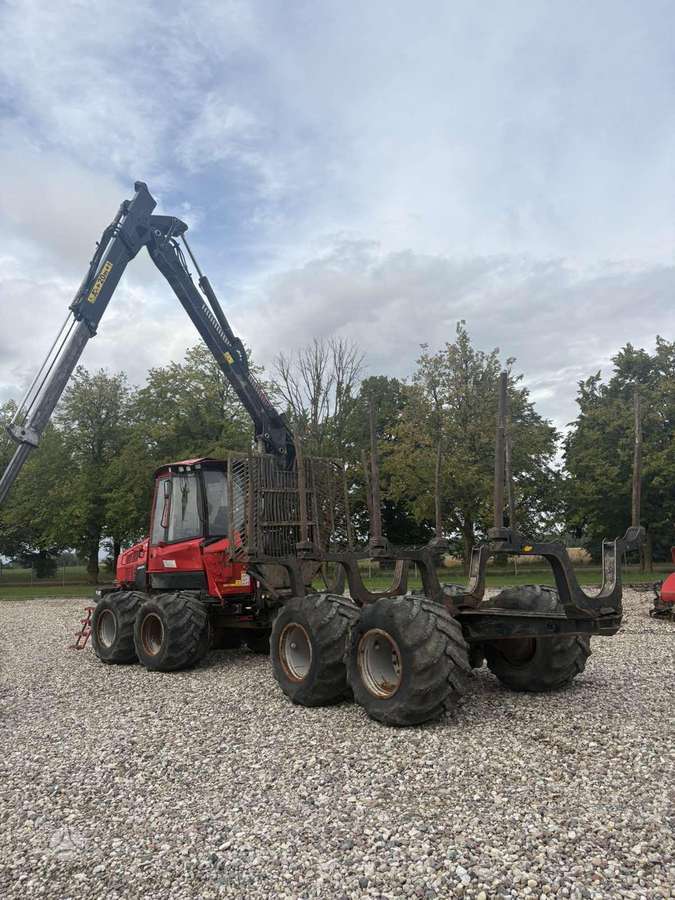 Komatsu 845, форвардеры