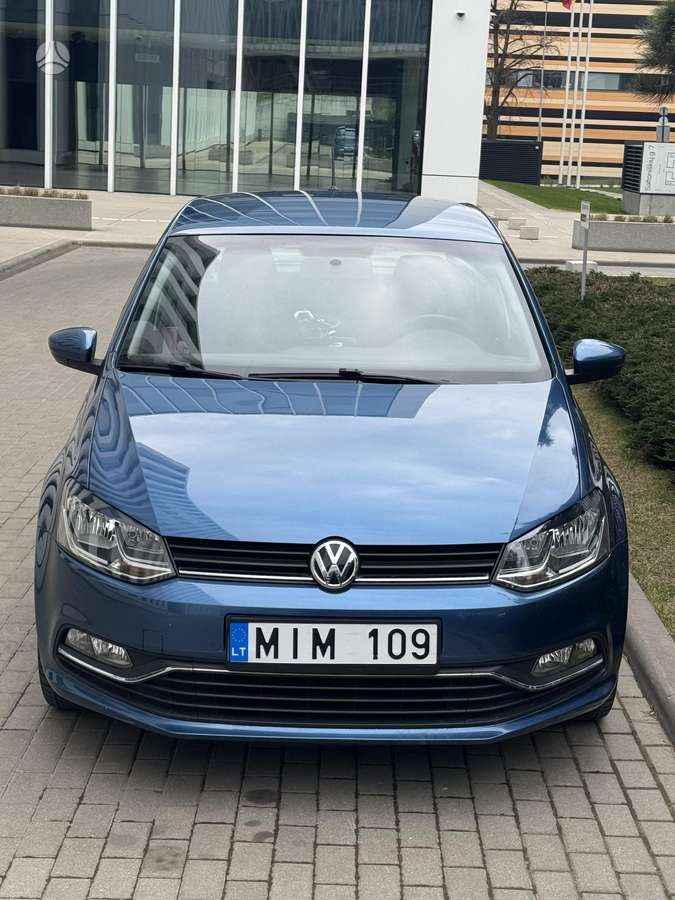 Volkswagen Polo - 2