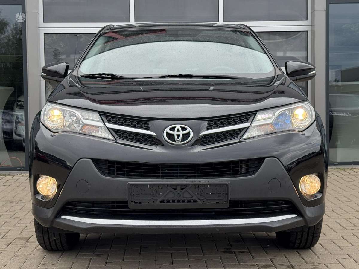 Toyota RAV4 - 3
